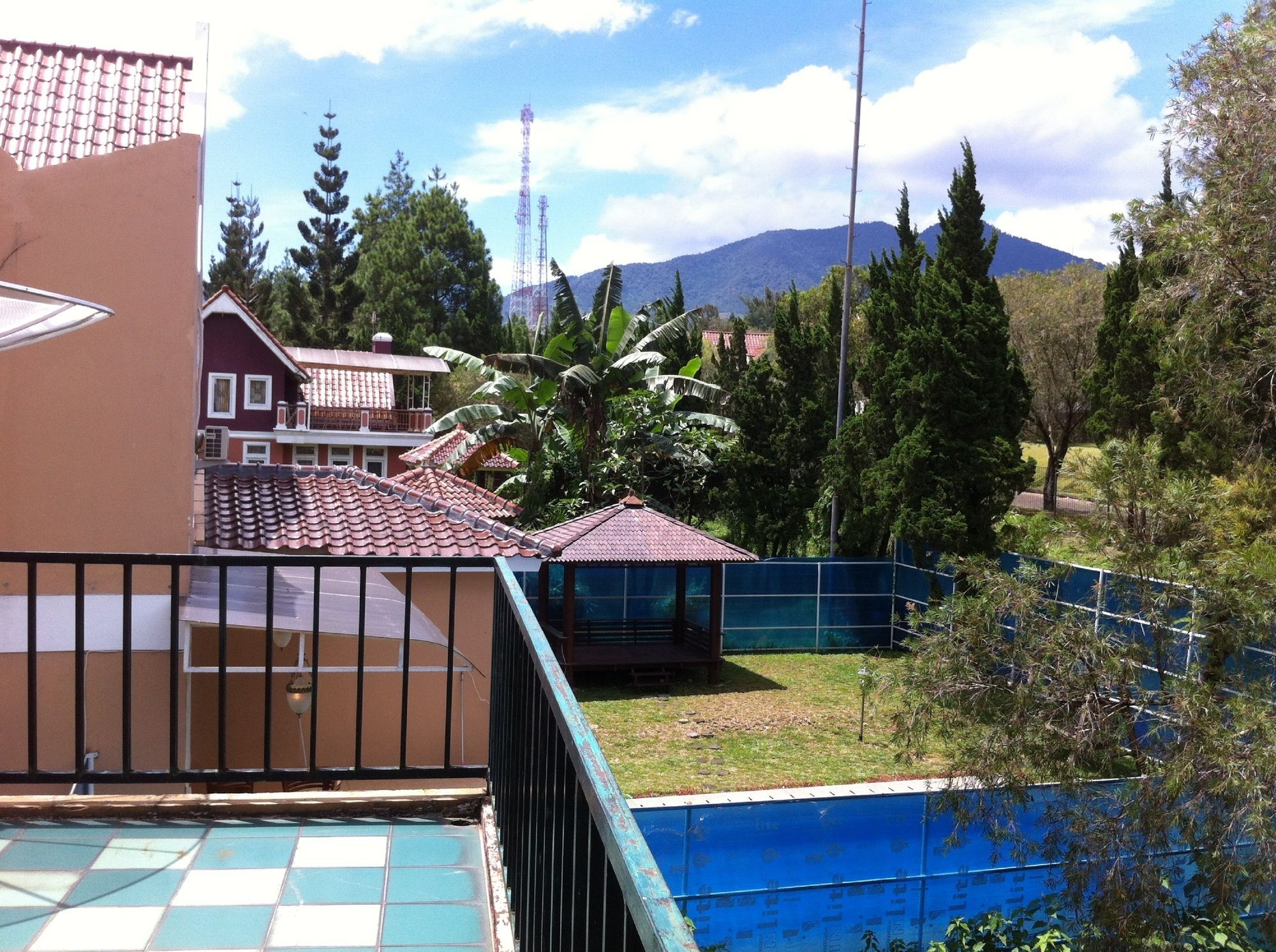 Villa Bukit Danau Lot 12 Чипанас Экстерьер фото